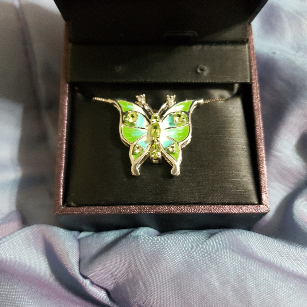 Kay Jewelers Sterling Silver Peridot Butterfly Necklace Alwand Vahan - Picture 9 of 9